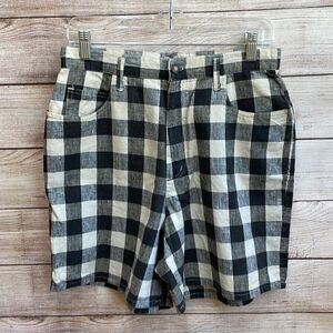 VINTAGE PALMETTOS LINEN BERMUDA SHORTS IN BLACK AND CREAM GINGHAM